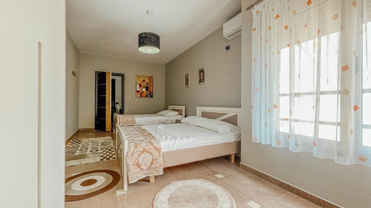 Rooftop Apartments ดูร์เรส ภายนอก รูปภาพ
